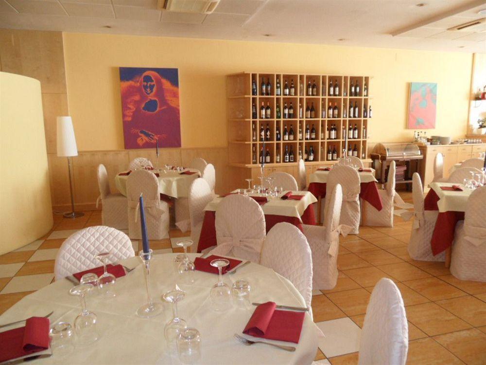 B&B Hotel Cuneo Cristal Zewnętrze zdjęcie