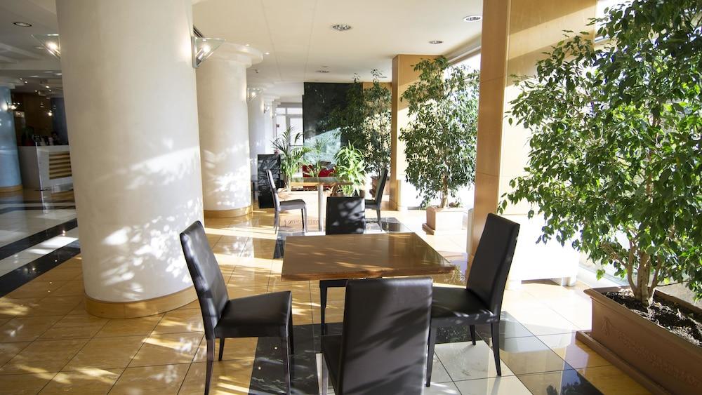 B&B Hotel Cuneo Cristal Zewnętrze zdjęcie