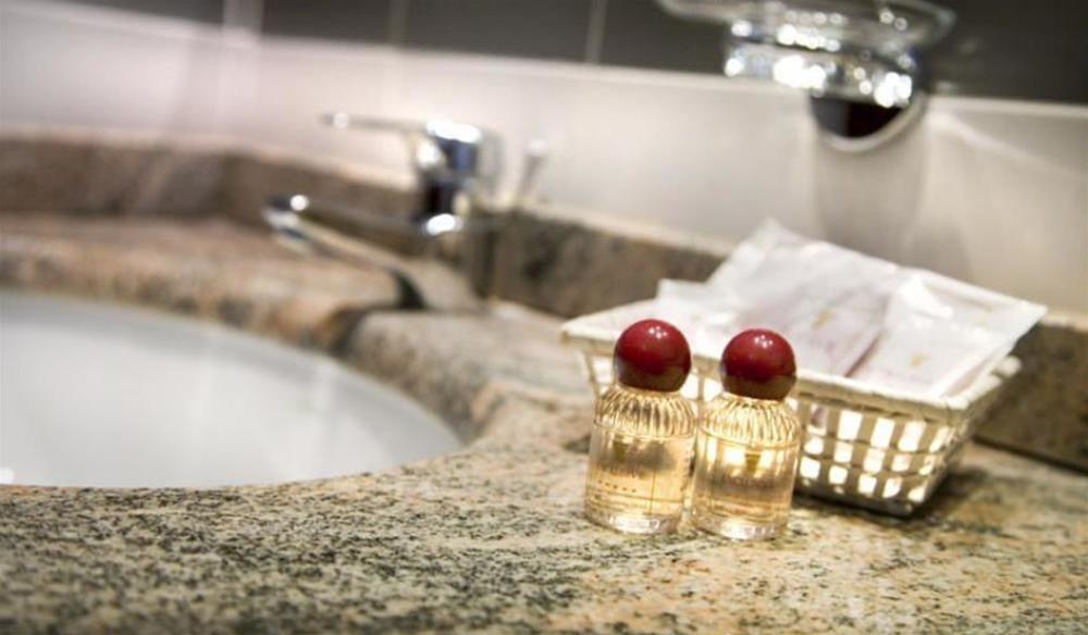 B&B Hotel Cuneo Cristal Zewnętrze zdjęcie