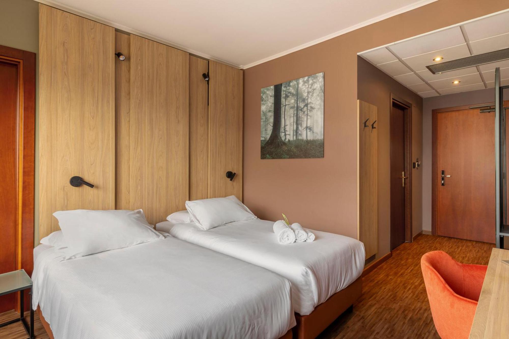 B&B Hotel Cuneo Cristal Zewnętrze zdjęcie