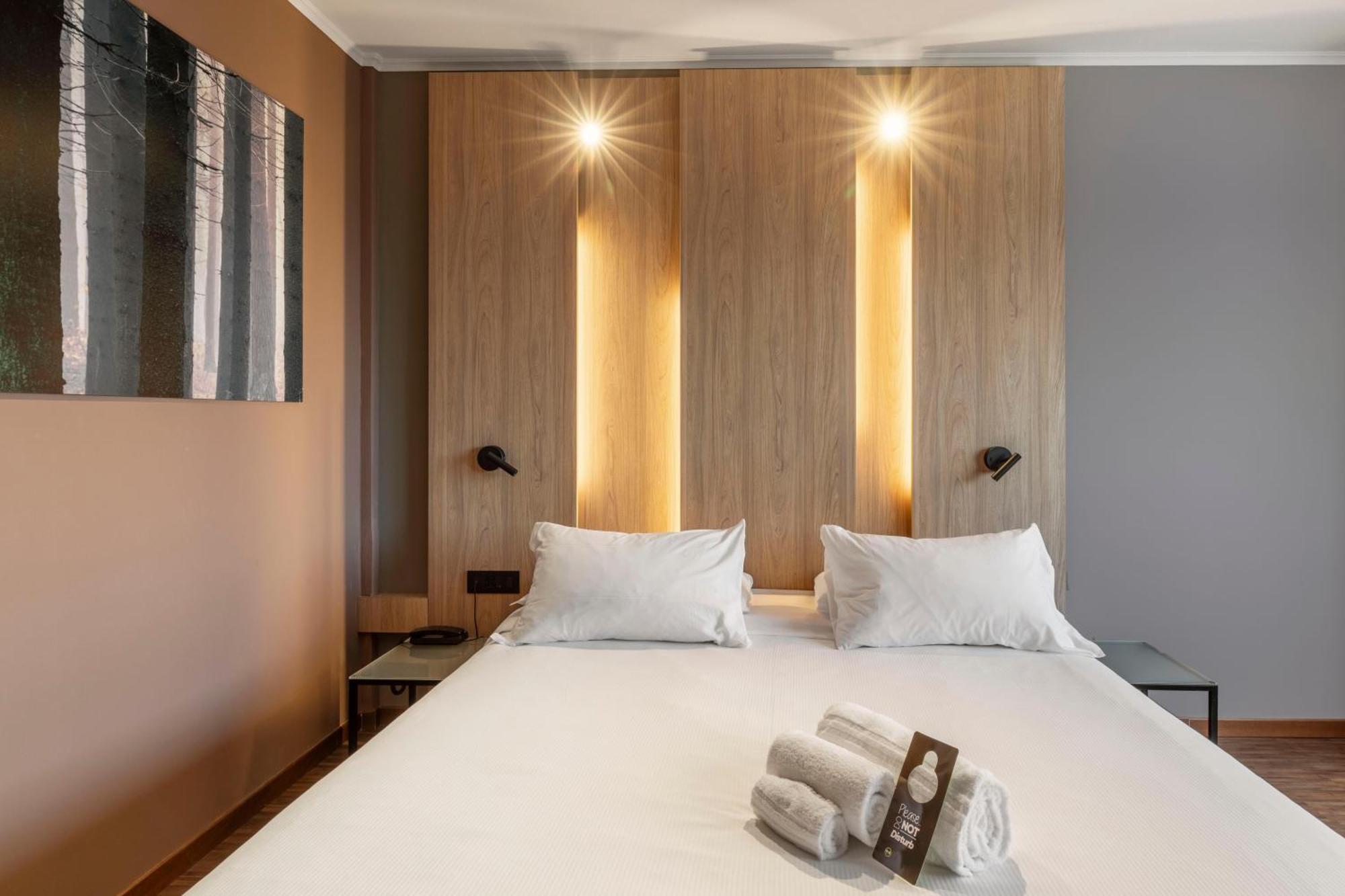 B&B Hotel Cuneo Cristal Zewnętrze zdjęcie