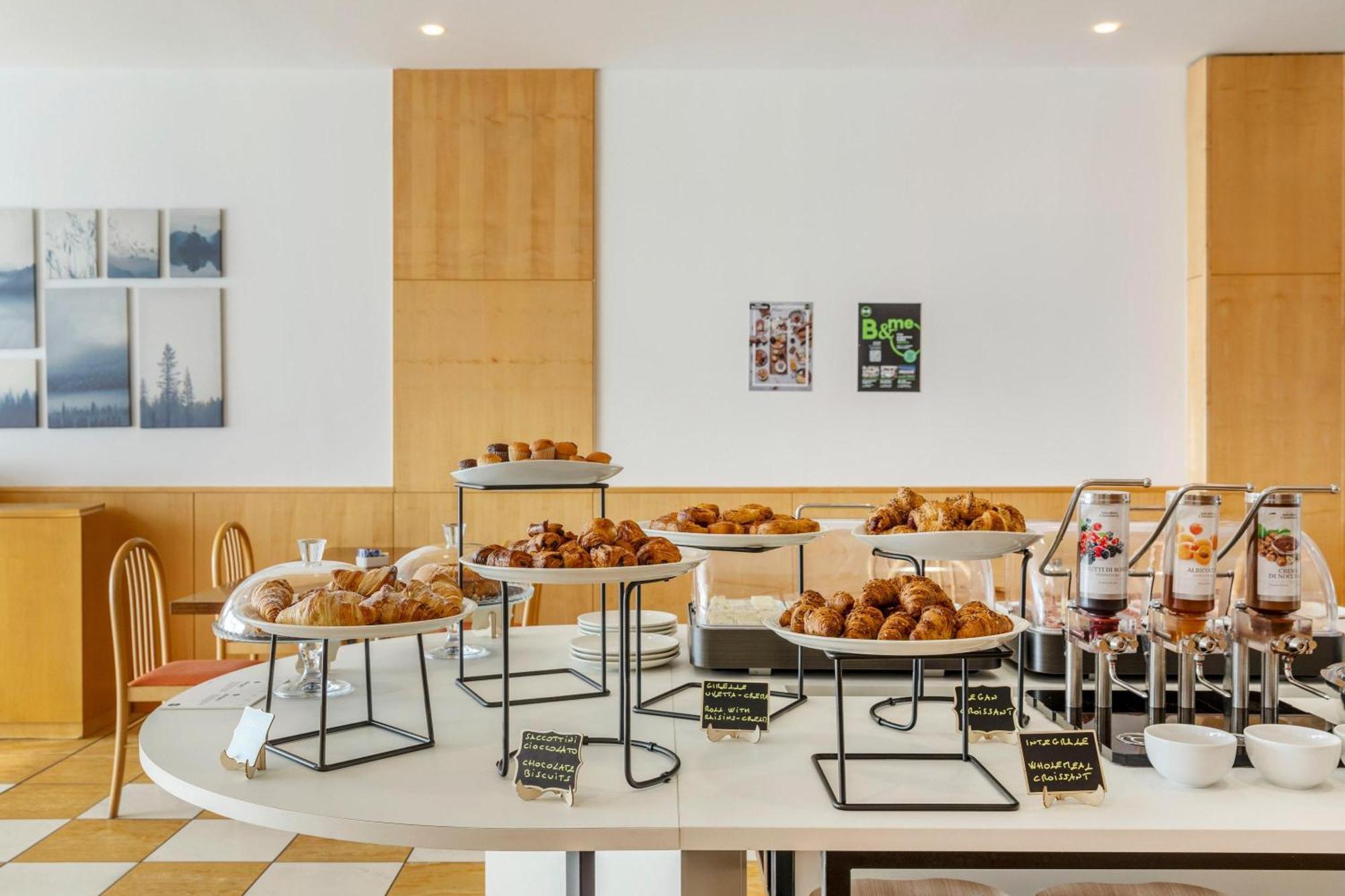 B&B Hotel Cuneo Cristal Zewnętrze zdjęcie